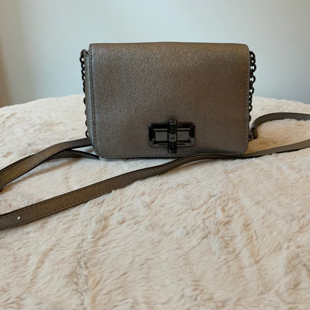 Diane Von Furstenberg (DVF) Silver shoulder bag
